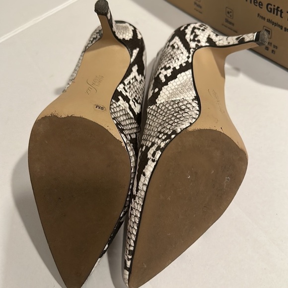 Alfani Step and Flex heels pre owned - Picture 6 of 6